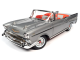 Auto World 1/18 Scale - 1957 Chevy Bel Air Convertible - Inca Silver - AW307