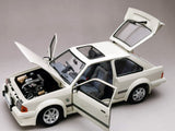 Sunstar 1:18 4963R Ford escort RS Turbo - Diamond White