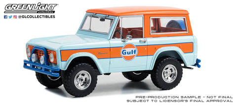 Greenlight 1/24 85071 - Running On Empty - 1966 Ford Bronco - Gulf Oil (BAY 5 UP)