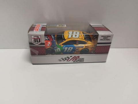 nascar 1/64 Kyle Busch 18 - M&M's Messages Awesome 2021