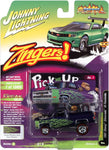 Johnny Lightning - 1/64 "Street Freaks" 2021 Set A Release 3 - 1981 Chevrolet Silverado 10 Fleet Side in Metallic Purple with Green Flames - Zingers