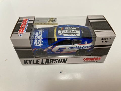 NASCAR 1/64 KYLE LARSON 5 HENDRICKCARS.COM CHAMPION 2021